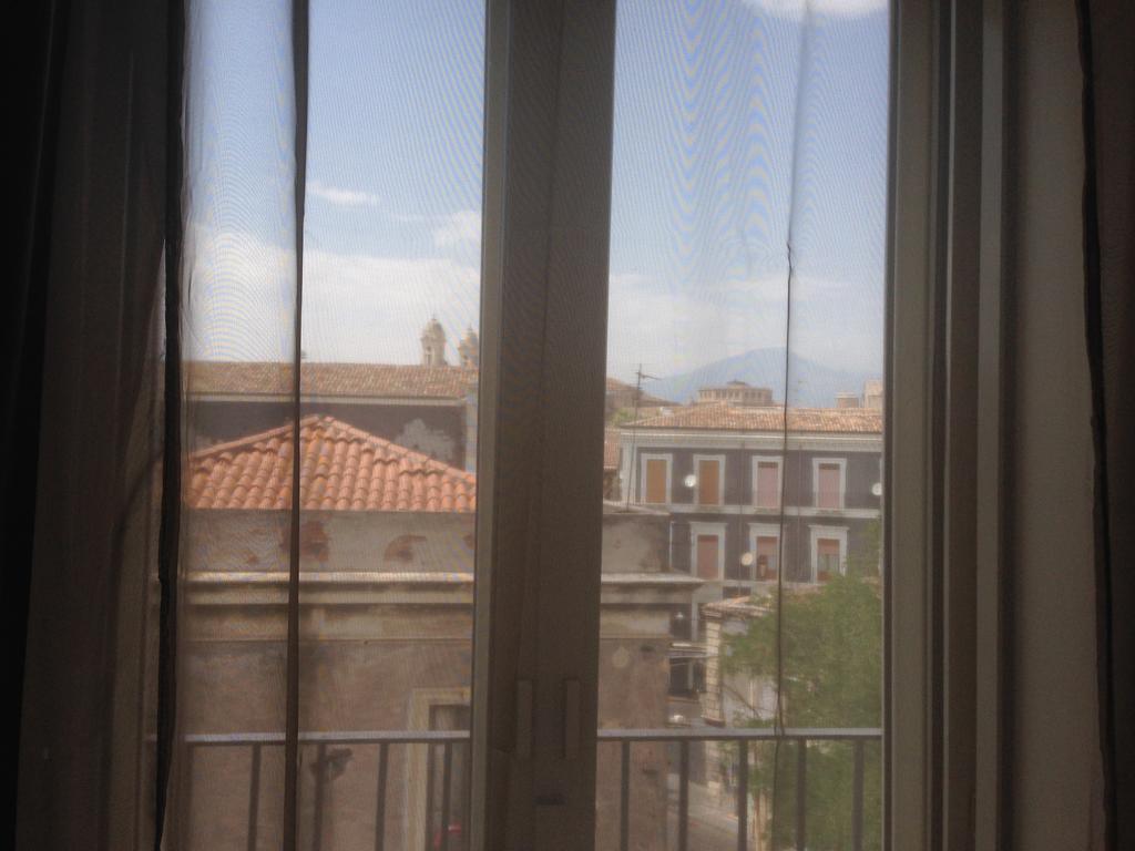 B&B Young Catania Esterno foto