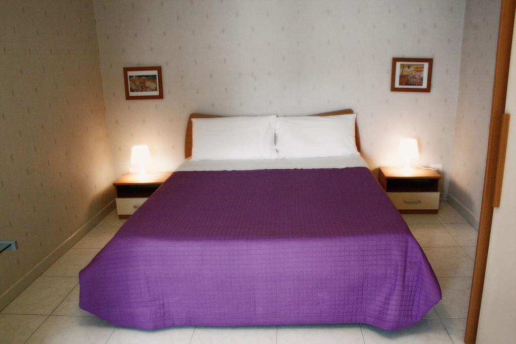 B&B Young Catania Camera foto