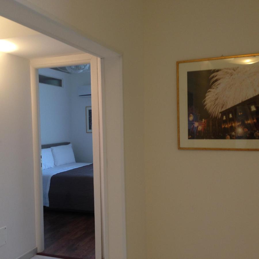B&B Young Catania Esterno foto